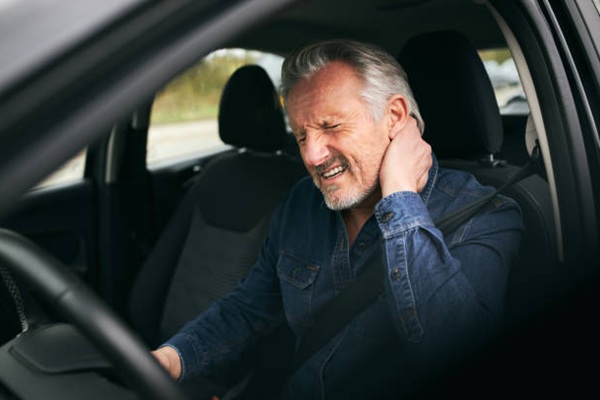 neck-pain-car-accident